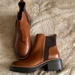 Naturalized Ankle Lug Boots
